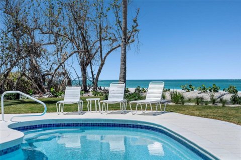 House in Boca Grande, Florida 5 bedrooms, 542.27 sq.m. № 1746427 - photo 13