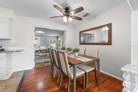 Villa ou maison à vendre à Orlando, Floride: 3 chambres, 133.97 m2 № 2142302 - photo 6
