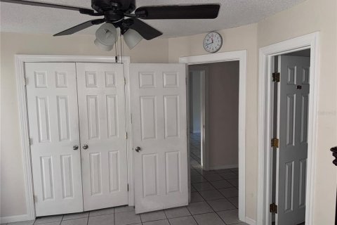 Casa en alquiler en Kissimmee, Florida, 4 dormitorios, 129.13 m2 № 1824597 - foto 8