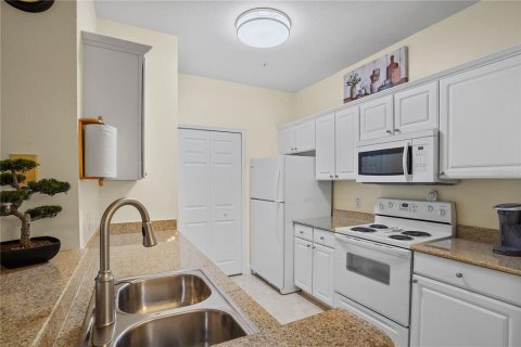 Copropriété à vendre à Winter Garden, Floride: 3 chambres, 124.49 m2 № 1772845 - photo 12