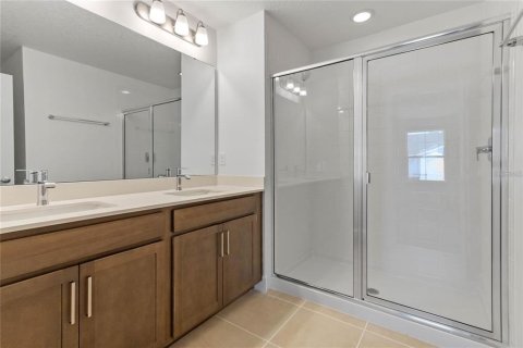 Townhouse in Sanford, Florida 3 bedrooms, 167.41 sq.m. № 2201811 - photo 19
