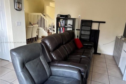 Touwnhouse à vendre à Homestead, Floride: 3 chambres, 132.2 m2 № 1861848 - photo 6