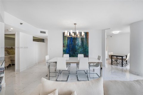 Снять в аренду кондоминиум в Санни-Айлс-Бич, Флорида 2 спальни, 135.64м2, № 2051410 - фото 16