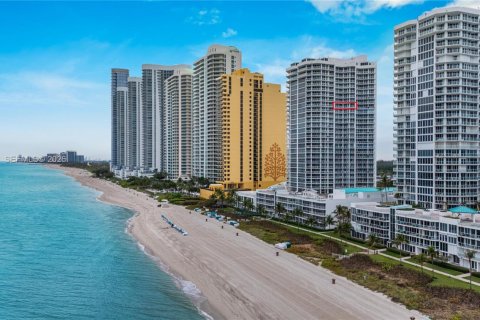 Снять в аренду кондоминиум в Санни-Айлс-Бич, Флорида 2 спальни, 135.64м2, № 2051410 - фото 23