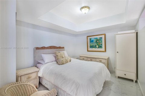 Снять в аренду кондоминиум в Санни-Айлс-Бич, Флорида 2 спальни, 135.64м2, № 2051410 - фото 25