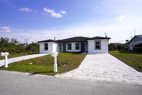 Apartamento en alquiler en Englewood, Florida, 3 dormitorios, 107.95 m2 № 1590598 - foto 2