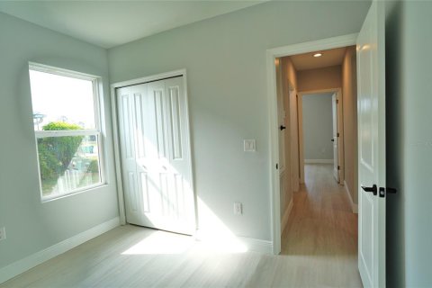 Apartamento en alquiler en Englewood, Florida, 3 dormitorios, 107.95 m2 № 1590598 - foto 20