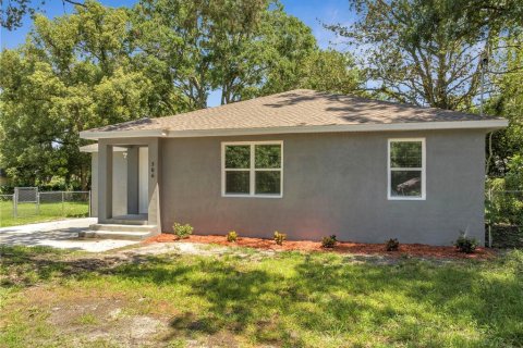 House in Palatka, Florida 3 bedrooms, 145.02 sq.m. № 1792953 - photo 2