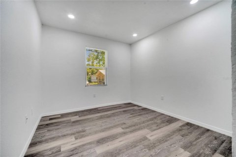 House in Palatka, Florida 3 bedrooms, 145.02 sq.m. № 1792953 - photo 18