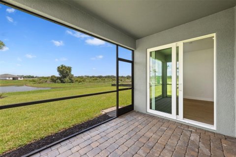 Villa ou maison à vendre à Bradenton, Floride: 3 chambres, 156.08 m2 № 2410088 - photo 27