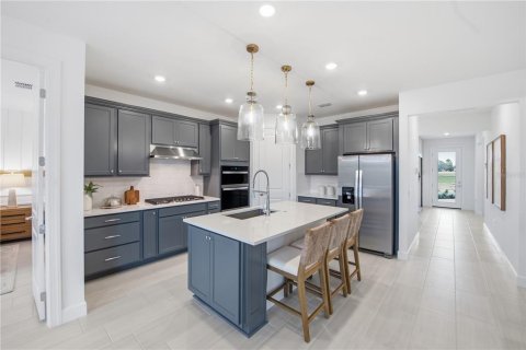 Villa ou maison à vendre à Bradenton, Floride: 3 chambres, 156.08 m2 № 2410088 - photo 8