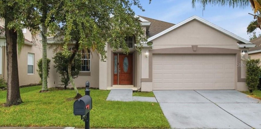 Villa ou maison à Orlando, Floride 4 chambres, 187.01 m2 № 2402813