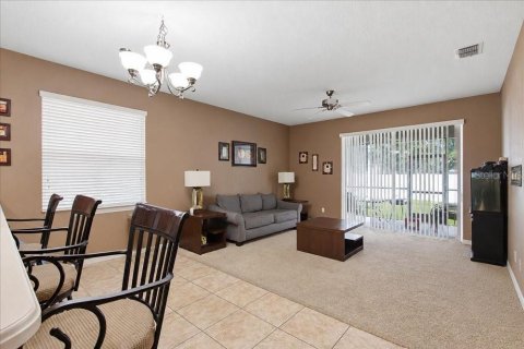 Villa ou maison à vendre à Orlando, Floride: 4 chambres, 187.01 m2 № 2402813 - photo 14