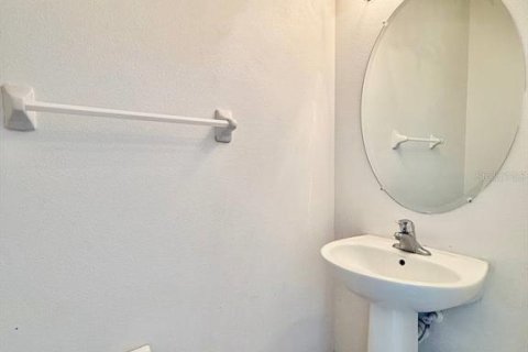 Снять в аренду виллу или дом в Ривервью, Флорида 4 спальни, 211.45м2, № 1911139 - фото 28