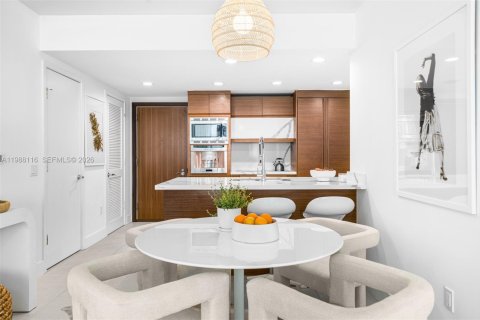 Купить кондоминиум в Майами-Бич, Флорида 1 спальня, 77.39м2, № 2050619 - фото 3