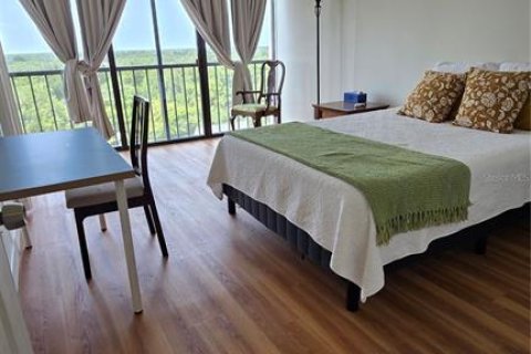 Condominio en alquiler en Tampa, Florida, 2 dormitorios, 95.88 m2 № 2234346 - foto 10