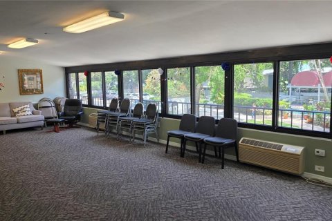 Condominio en alquiler en Tampa, Florida, 2 dormitorios, 95.88 m2 № 2234346 - foto 25