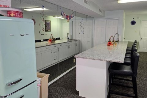 Condominio en alquiler en Tampa, Florida, 2 dormitorios, 95.88 m2 № 2234346 - foto 24
