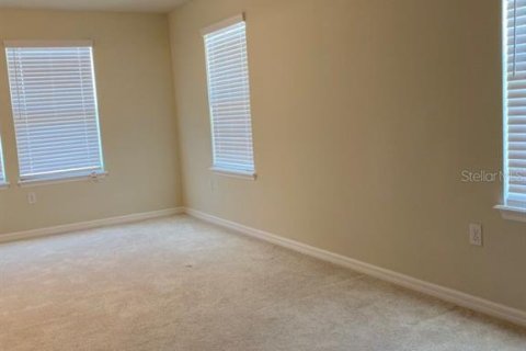 Touwnhouse à louer à Oakland, Floride: 3 chambres, 168.06 m2 № 2148895 - photo 12