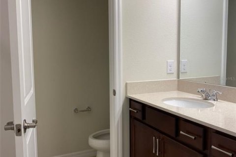 Touwnhouse à louer à Oakland, Floride: 3 chambres, 168.06 m2 № 2148895 - photo 11