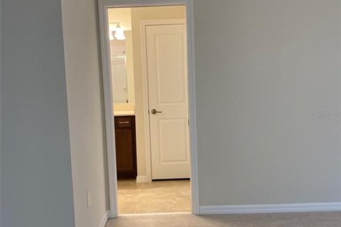 Touwnhouse à louer à Oakland, Floride: 3 chambres, 168.06 m2 № 2148895 - photo 14