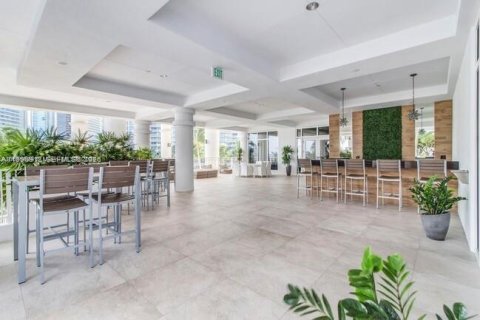 Copropriété à louer à Miami, Floride: 2 chambres, 151.06 m2 № 2055560 - photo 26