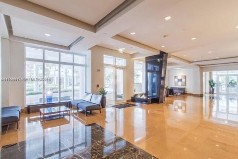 Copropriété à louer à Miami, Floride: 2 chambres, 151.06 m2 № 2055560 - photo 25