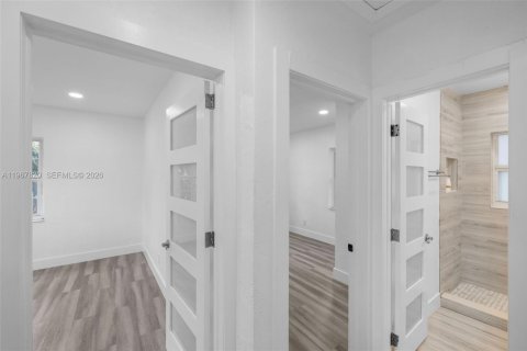Casa en venta en West Miami, Florida, 3 dormitorios, 107.21 m2 № 2029878 - foto 16