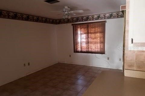Villa ou maison à vendre à Englewood, Floride: 3 chambres, 170.1 m2 № 2354763 - photo 4