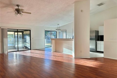 Casa en venta en Orlando, Florida, 3 dormitorios, 154.96 m2 № 2234557 - foto 13
