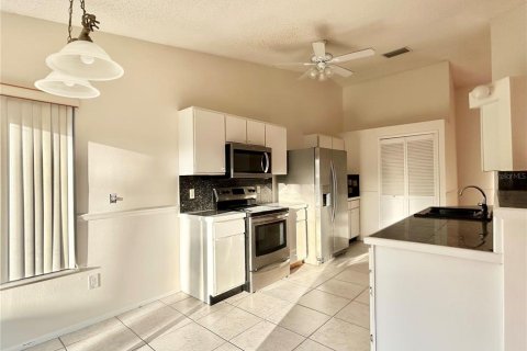Casa en venta en Orlando, Florida, 3 dormitorios, 154.96 m2 № 2234557 - foto 18