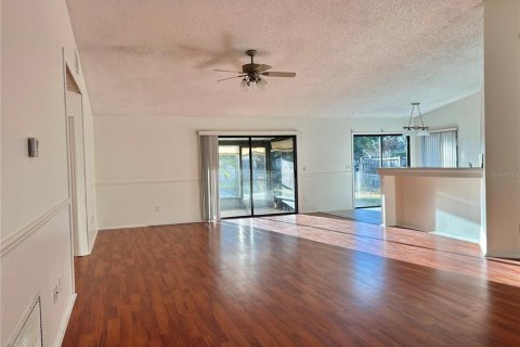 Casa en venta en Orlando, Florida, 3 dormitorios, 154.96 m2 № 2234557 - foto 11