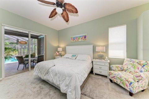 House in North Port, Florida 3 bedrooms, 191.29 sq.m. № 2104922 - photo 20