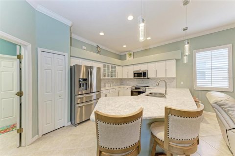 House in North Port, Florida 3 bedrooms, 191.29 sq.m. № 2104922 - photo 12