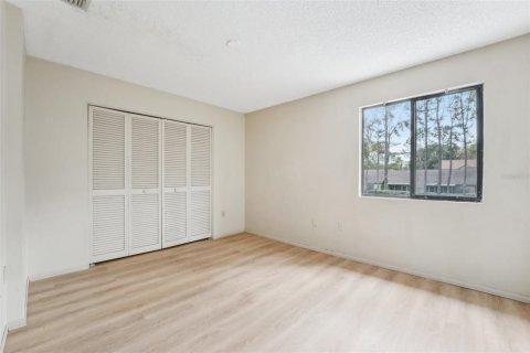 Townhouse in Temple Terrace, Florida 2 bedrooms, 110.55 sq.m. № 2147598 - photo 20