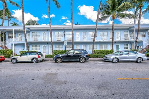 Copropriété à louer à Miami Beach, Floride: 37.16 m2 № 1976658 - photo 20