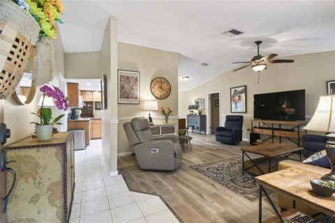 Casa en venta en Hudson, Florida, 3 dormitorios, 184.04 m2 № 1912764 - foto 9
