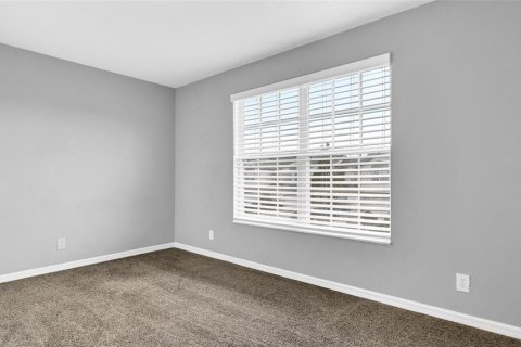 Adosado en alquiler en Saint Petersburg, Florida, 3 dormitorios, 155.33 m2 № 1917505 - foto 27