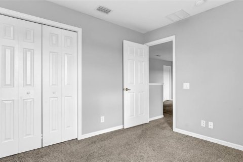 Adosado en alquiler en Saint Petersburg, Florida, 3 dormitorios, 155.33 m2 № 1917505 - foto 25