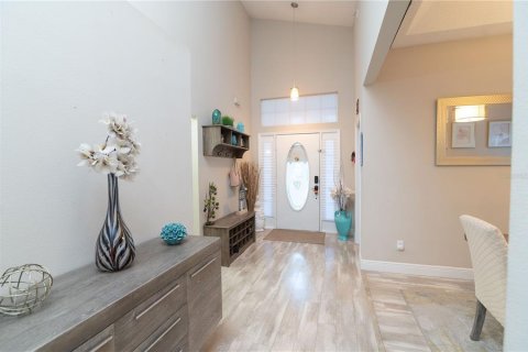 House in Davenport, Florida 5 bedrooms, 210.89 sq.m. № 1916034 - photo 24