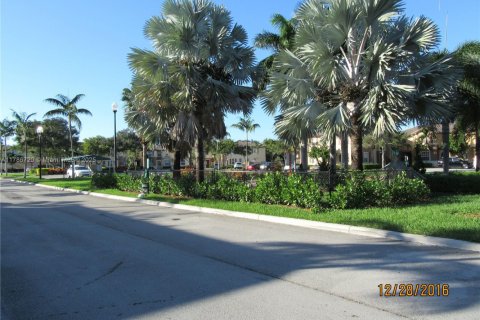 Condominio en venta en Homestead, Florida, 3 dormitorios, 128.11 m2 № 1862938 - foto 18