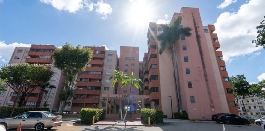 Condo à Miami, Floride, 2 chambres  № 1974559