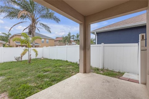 House in Land O' Lakes, Florida 4 bedrooms, 174.1 sq.m. № 1659145 - photo 15