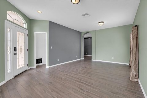 House in Land O' Lakes, Florida 4 bedrooms, 174.1 sq.m. № 1659145 - photo 7