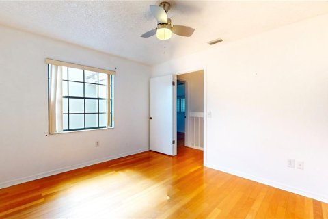 Townhouse in Tampa, Florida 3 bedrooms, 165.55 sq.m. № 1910314 - photo 22