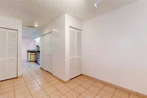 Adosado en alquiler en Tampa, Florida, 3 dormitorios, 165.55 m2 № 1910314 - foto 10