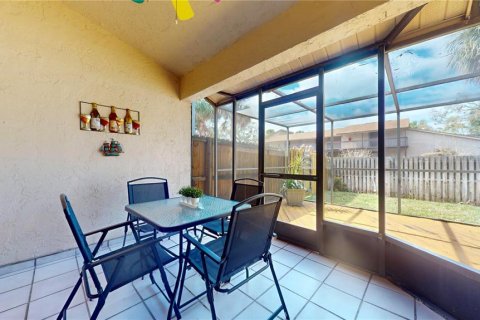 Adosado en alquiler en Tampa, Florida, 3 dormitorios, 165.55 m2 № 1910314 - foto 25