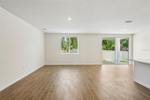 Villa ou maison à vendre à Hudson, Floride: 4 chambres, 203.73 m2 № 2107817 - photo 6