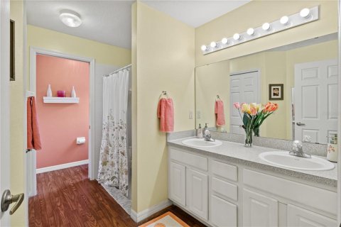 House in Lakeland, Florida 3 bedrooms, 133.22 sq.m. № 1900042 - photo 18