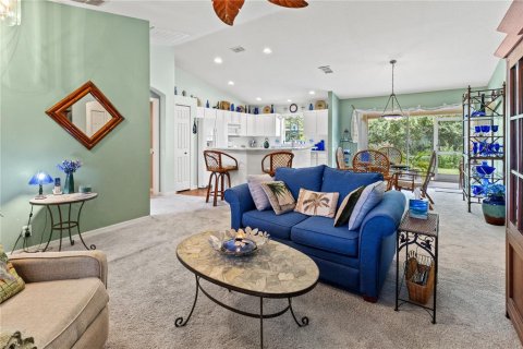 House in Lakeland, Florida 3 bedrooms, 133.22 sq.m. № 1900042 - photo 6